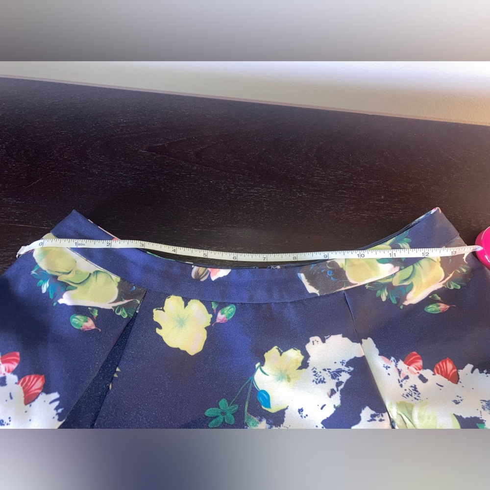 Prom or graduation 2 piece- Navy Sequin Top and Floral Skirt Set with peplum - Picture 4 of 12